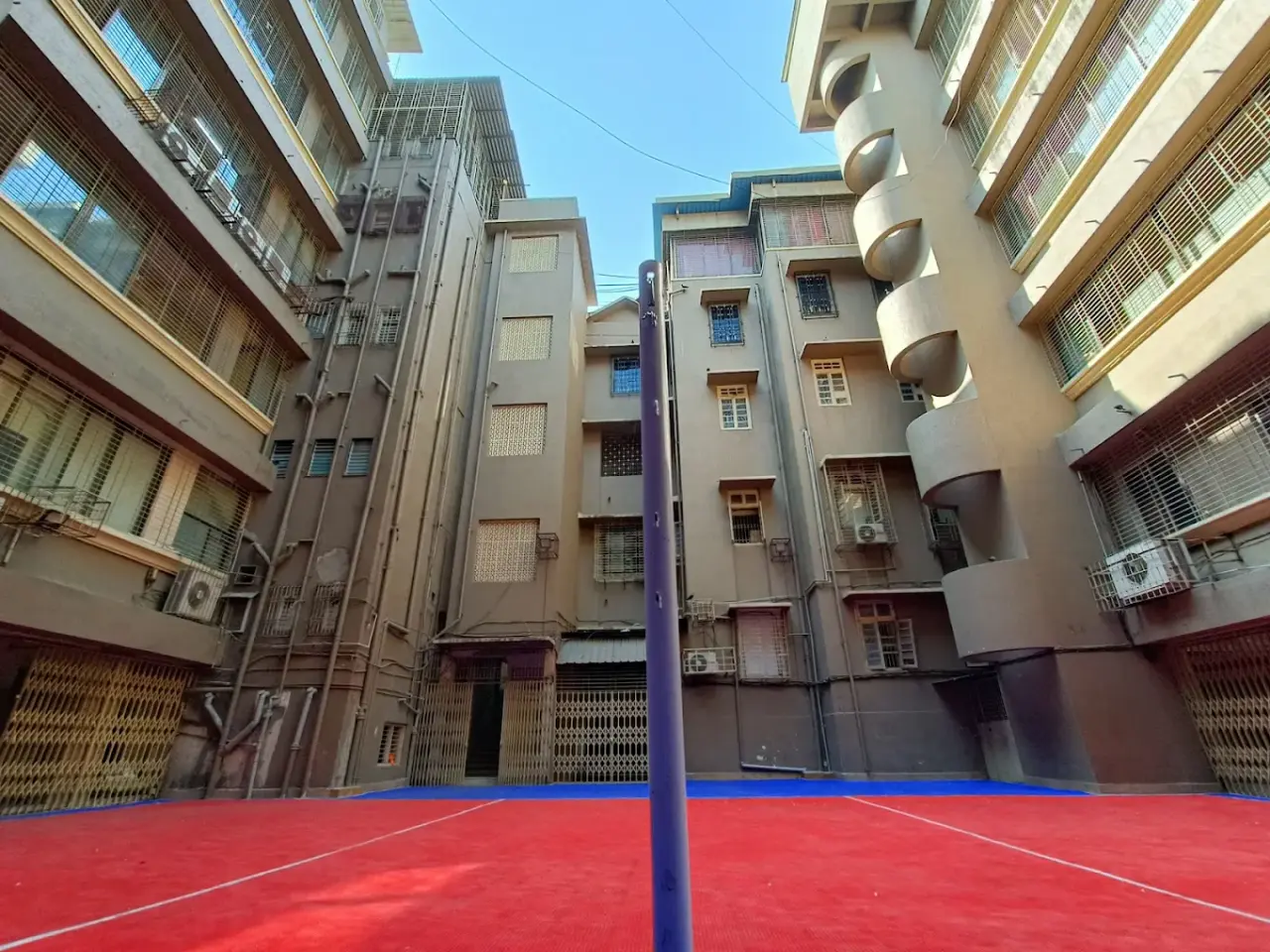 Ramniranjan Jhunjhunwala college of Arts science and commerce