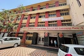 MODERN College 