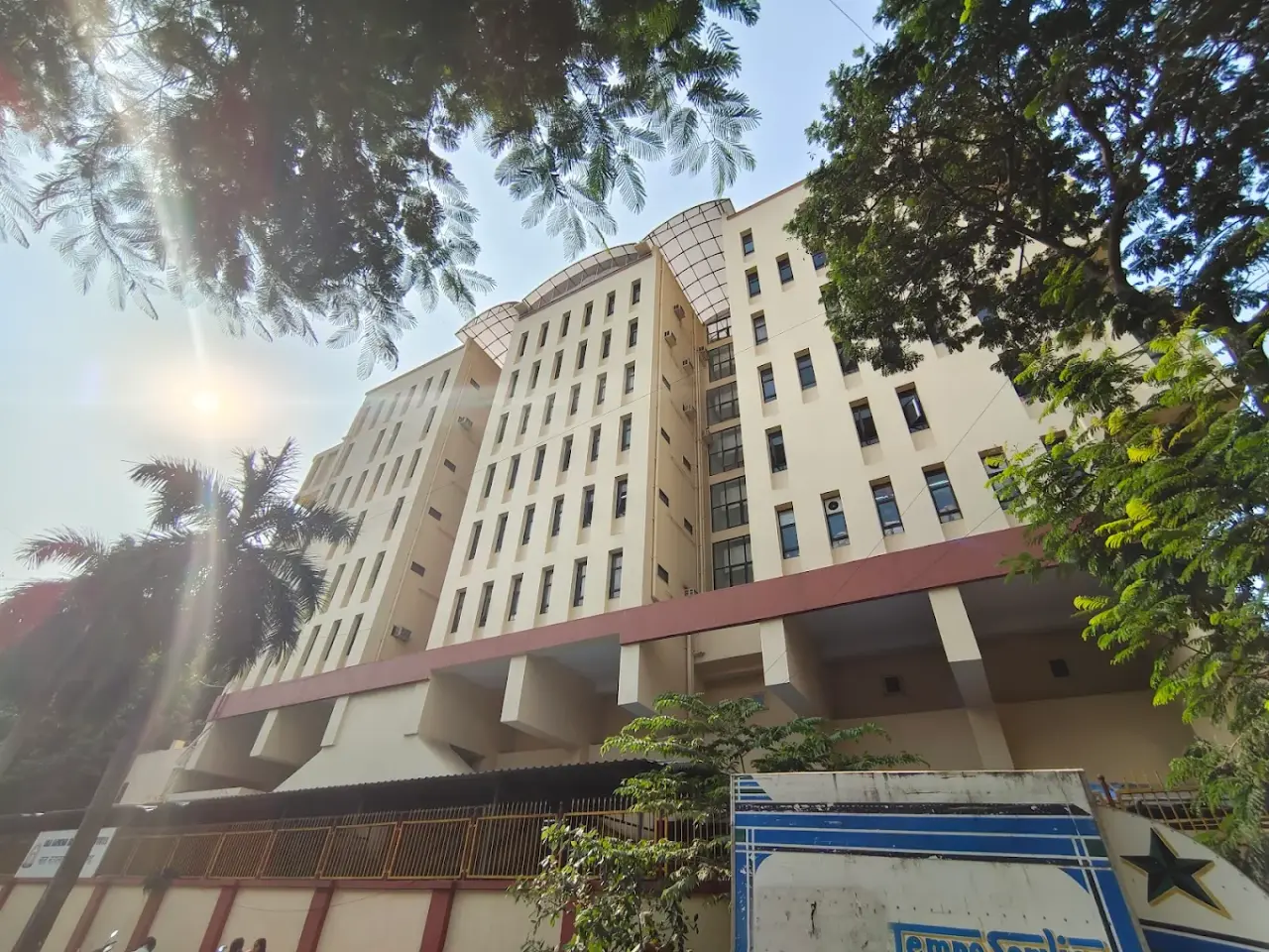 Lala lajpati rai college of commerce and economics 